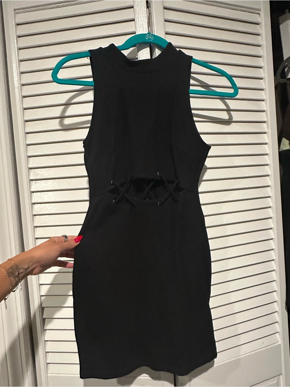 Black Sleeveless Cut-out Bodycon Mini Dress
